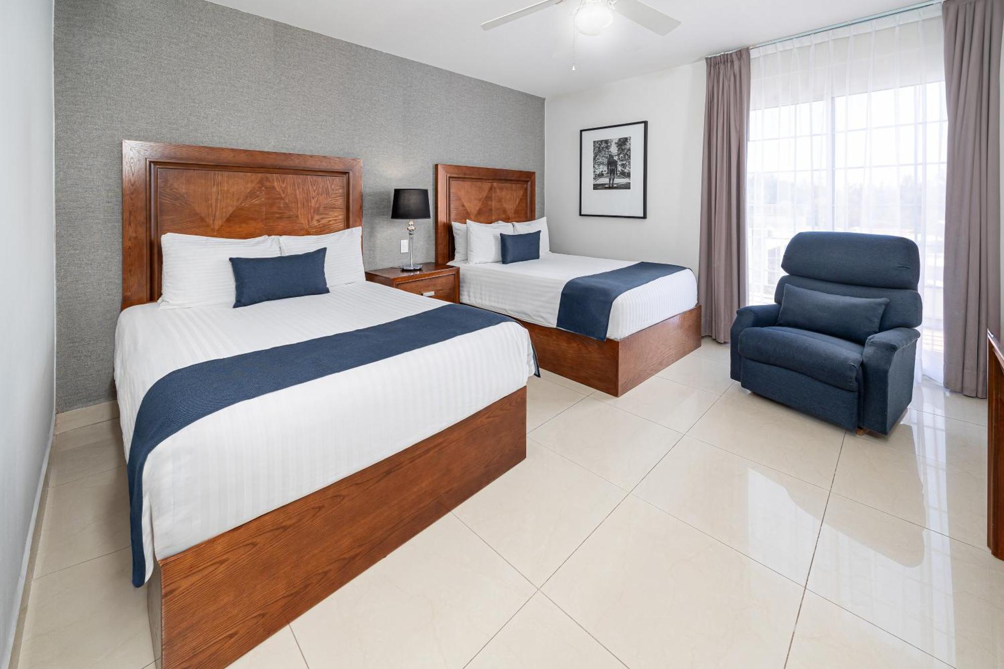Hotel Suites Mexico Plaza Leon Campestre Экстерьер фото