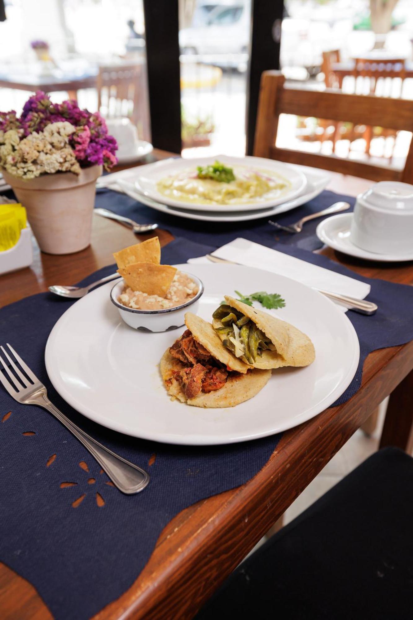 Hotel Suites Mexico Plaza Leon Campestre Экстерьер фото