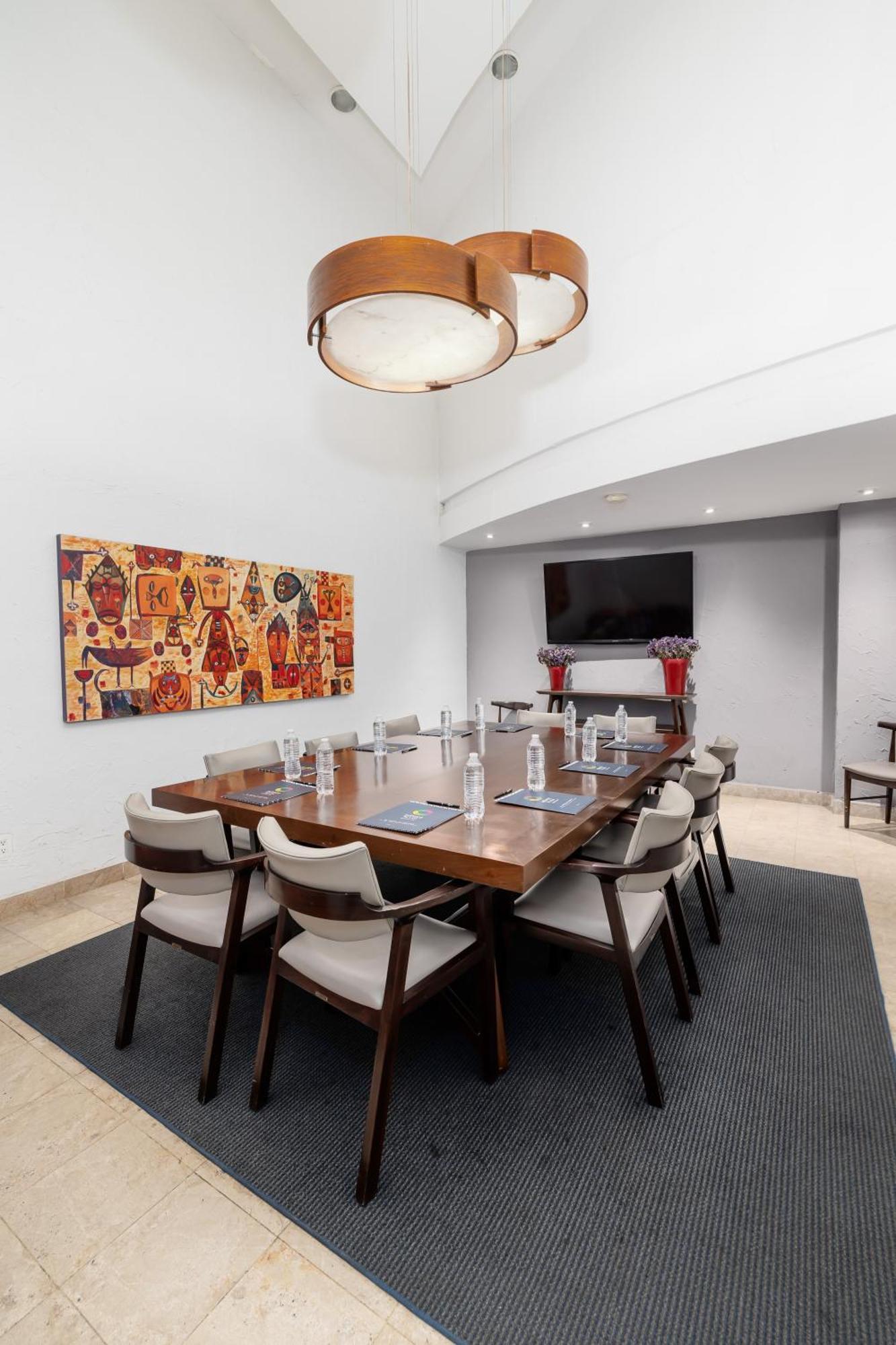 Hotel Suites Mexico Plaza Leon Campestre Экстерьер фото
